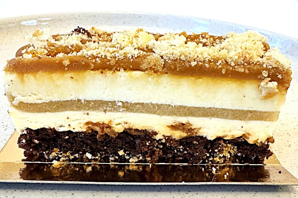 SALTED CARAMEL STORY DELICELI GLUTEN FREE CAKE SHOP